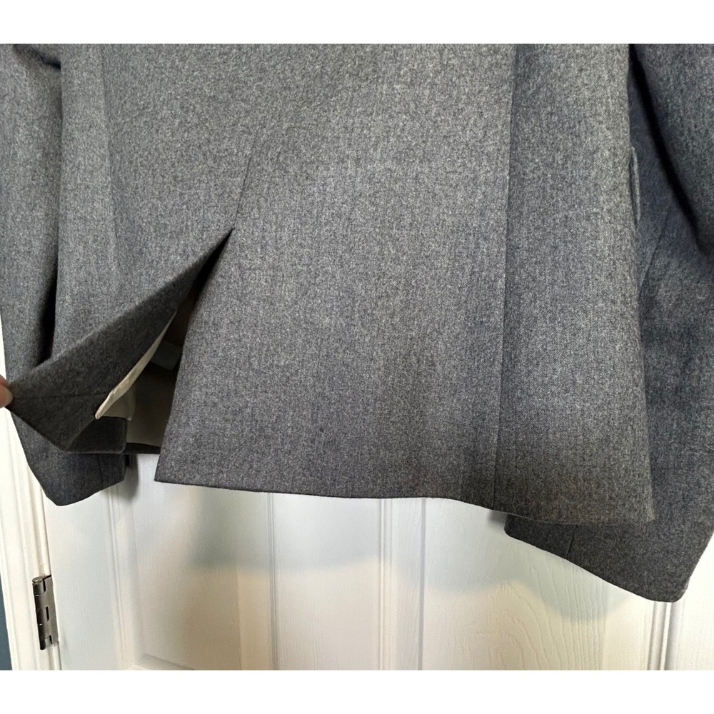 J.Crew Schoolboy Blazer Women 6 Gray Wool Gold Crest Button Jacket - Picture 7 of 14